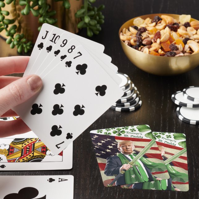 Jeu De Cartes Saint Paddy de Trump (In Situ)