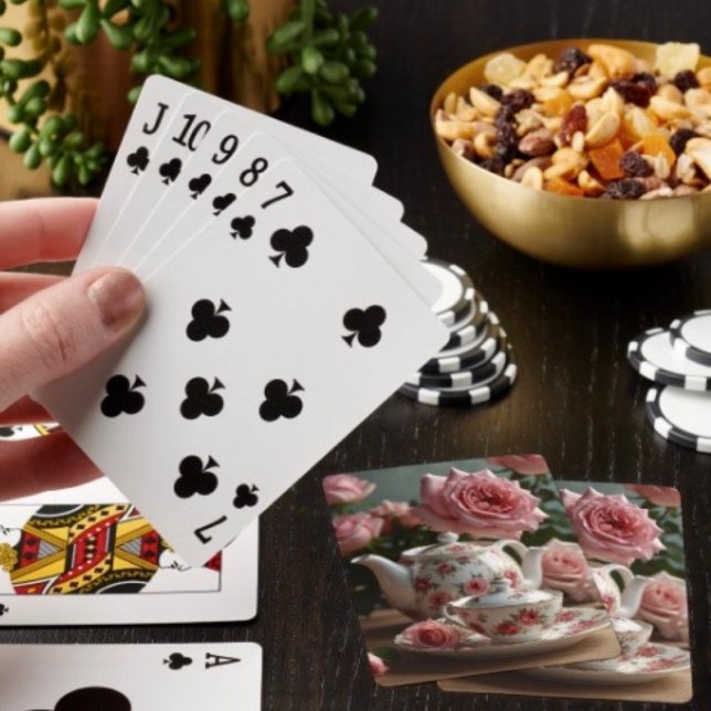 Jeu De Cartes Thé à la rose de chou rose (Add fun to family time—these playing cards make a great little Mother’s Day surprise.)