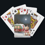 Jeu De Cartes Winter Labrador Caravan Christmas Adventure<br><div class="desc">Laissez-vous tenter par la magie d'une nuit d'hiver enneigée alors qu'une caravane glisse gracieusement à travers le paysage illuminé par la lune. La beauté sereine de la neige scintillante et l'éclat enchanteur de la lune créent une scène captivante, promettant une aventure de Noël inoubliable remplie de chaleur, de joie et...</div>
