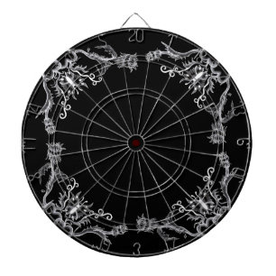 Jeu De Fléchettes Coeurs avec fleurs et papillon en style tatouage