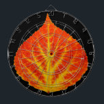 Jeu De Fléchettes Feuille d'Aspen rouge et jaune #10<br><div class="desc">Ma peinture d'une feuille de tremble dans les jaunes et les rouges de l'automne!</div>
