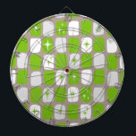 Jeu De Fléchettes Tableau de bord Retro Green et White Starbursts<br><div class="desc">Ce Dartboard Retro Green and White Starbursts est tellement adorable que vous ne serez pas en mesure de contenir votre enthousiasme. Et pourquoi voudriez-vous ? Ce design d'inspiration moderne des années 60 est composé d'un arrière - plan gris cuir foncé et d'rangées de rectangles parfaitement imparfaits, vert, blanc et gris...</div>