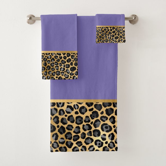 JEU DE SERVIETTES DE SALLE DE BAINS EN OR PURPLE R (En situation)