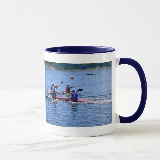 jeu d'un jeu de l'eau, tasse (Droite)