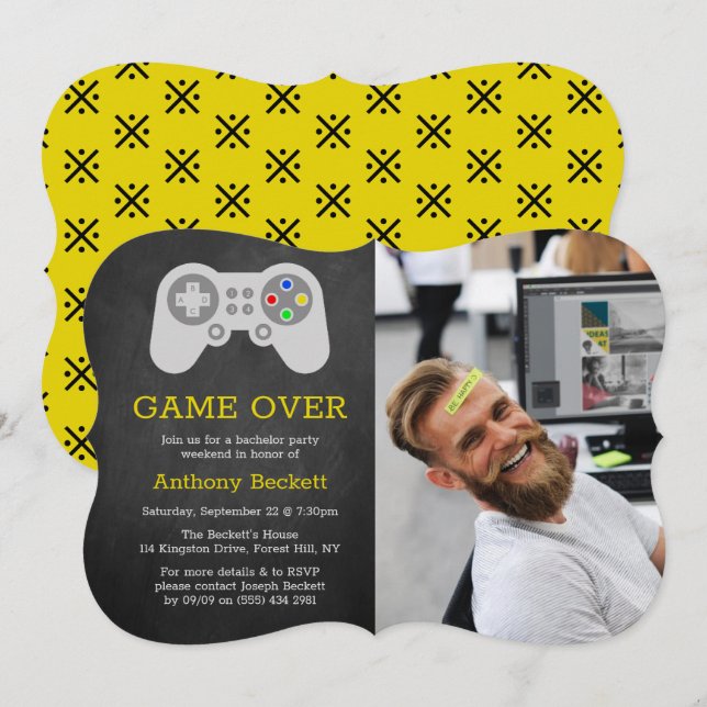 Jeu moderne sur photo Bachelor Party Invitations (Devant / Derrière)