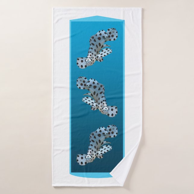 Jeune groupe - arrière - plan bleu dégradé de conc (Serviette de bain)