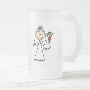 Jeune mariée jetant la tasse de bouquet