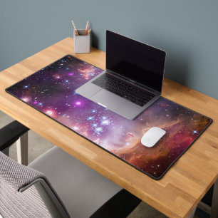 Jeunes Étoiles Dans Le Petit Nuage Magellanique.