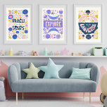 Jeux D'art Mural Espace Univers Enfants Salle de Jeu Décor Nom pers<br><div class="desc">Ensemble super amusant d'estampes d'art de chambre d'enfant, de crèche ou de salle de jeux avec des conceptions thématiques de l'espace qui lisent "Reach for the Stars", Explore and You are My Universe entouré de graphiques de l'espace. Personnalisez avec le nom ou la suppression de votre enfant et n'avez que...</div>