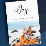 JOIE carte de vacances moderne calligraphie lettra<br><div class="desc">Un design moderne et élégant,  avec des lettres JOY,  souhaitant un style à vos proches. Moderne et élégant. Votre photo sur le dos ou le motif de soutien actuel. Votre photo sur le devant. JOY carte de vacances moderne calligraphie lettrage.</div>