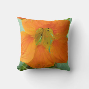 Joli Coussin de fleurs de Nasturtium Orange