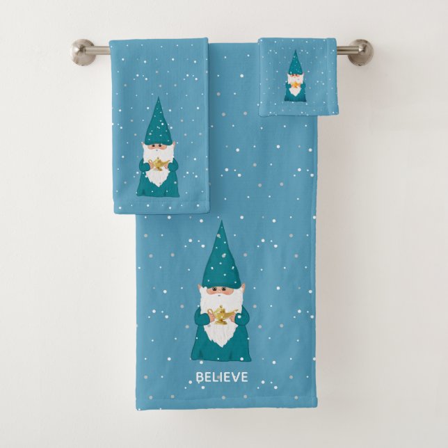 Joli elfe de Noël sur fond bleu saphir (En situation)
