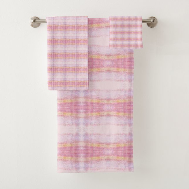 Joli ensemble de serviettes rose (En situation)
