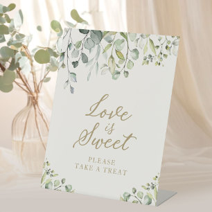 Joli panneau d'eucalyptus végétal Amour est doux