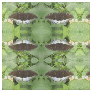 Joli tissu animal à motifs de papillons tropicaux