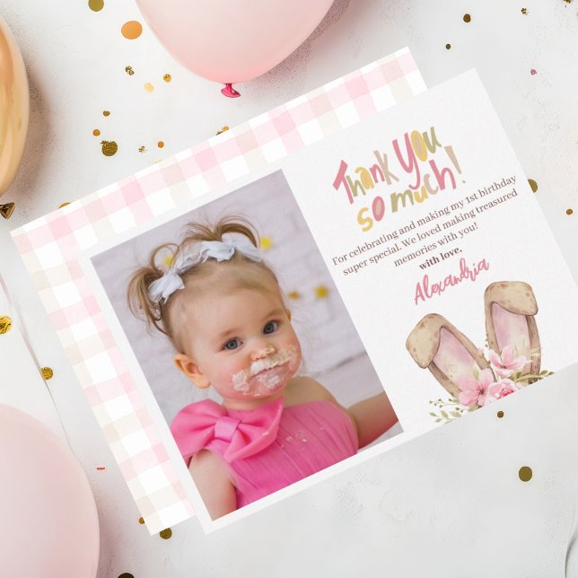 Jolie Bunny rose fille Merci Anniversaire (Cute Bunny Girl's Thank You Card. Easy to personalize photo and message.)