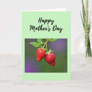 Jolie carte de Fête des Mères aux fruits rouges