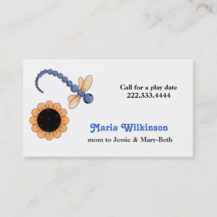 Jolie carte de maman de libellule et de fleur