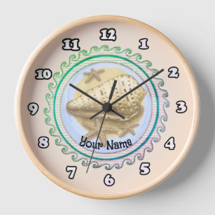 Jolie coquille nom personnalisé horloge
