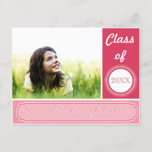 Jolie dans la classe rose des invitations à la gra