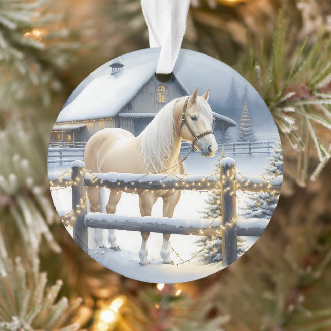 Jolie ferme de chevaux blancs Noël personnalisé (Arbre)