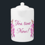 Jolie fleurs roses élégant thé pot élégant<br><div class="desc">Cette belle théière a été créée par Berglind Design. © Berglind Design. Tous droits réservés.</div>