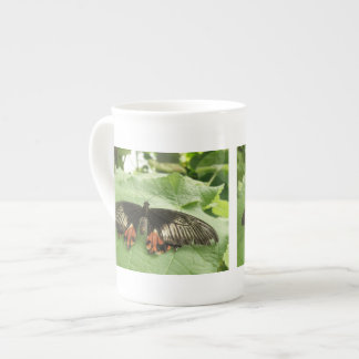 Jolie Mug à papillon noir rouge et or