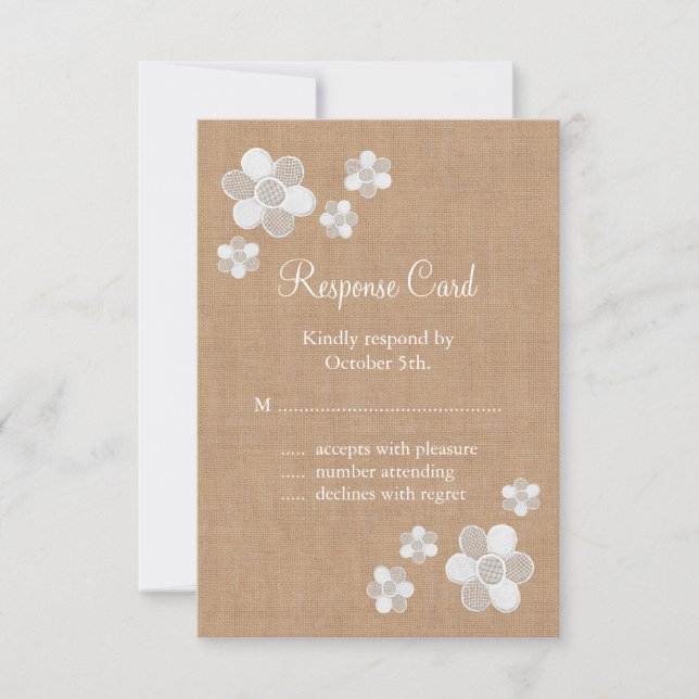 Jolies fleurs en dentelle sur Burlap RSVP (Devant)