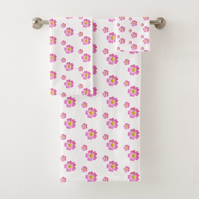 Jolies fleurs roses sur fond blanc (En situation)