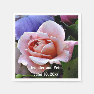 Jolies serviettes en papier d'art floral rose