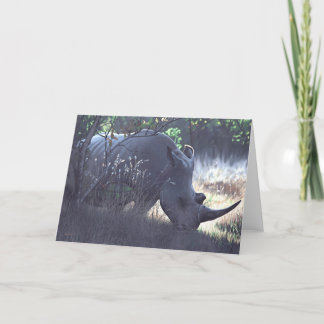 Joshua remarque la carte de note