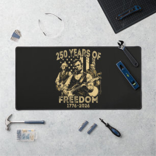 Joue de la guitare 4 juillet 250e anniversaire