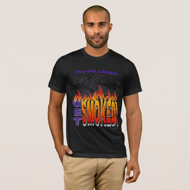 Jouer Avec Un Dragon Se Fumer T-Shirt (Devant entier)