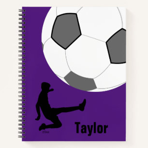 Joueur de balle de soccer violet Carnet Spiral