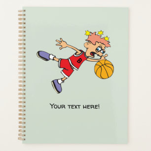 Joueur de basket-ball amusant