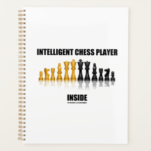 Joueur d'échecs intelligent à l'intérieur d'échecs