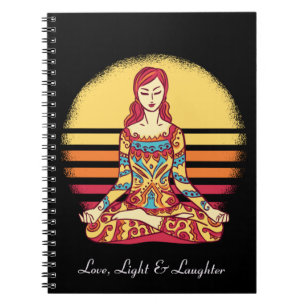 Journal de méditation de yoga de lumière d'amour e