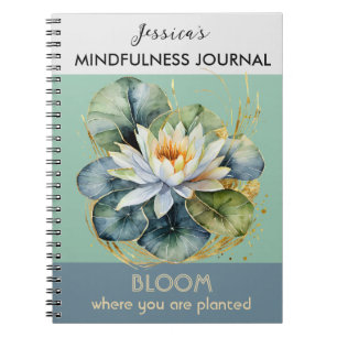 Journal de mindfulness vert personnalisé sur le né