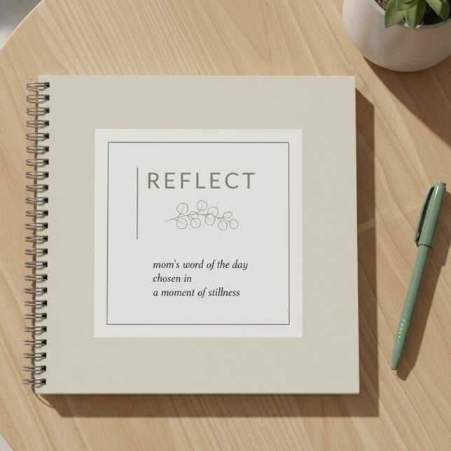 Journal de réflexion quotidien du mot du jour de m (Reflect journal to record a word of the day - fully editable text to personalize for mom or friend)