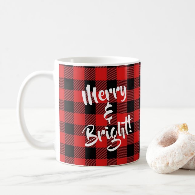 "Joyeuse et lumineuse" tasse de plaid de Buffalo (Avec donut)