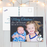 Joyeux Noël Famille Photo Snowman Carte postale<br><div class="desc">Les cartes postales customisées sont un moyen abordable de personnaliser vos voeux de Noël Card à votre famille et à vos amis.</div>