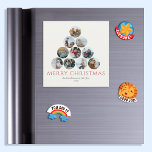 Joyeux Noël Photo Rouge Réfrigérateur Aimant<br><div class="desc">Les cartes de voeux que vos amis et votre famille garderont et apprécieront pour les années à venir! Vous ne pouvez pas choisir une ou deux de vos photos de famille préférées ? Ces magnets de réfrigérateur de 5, 25 po x 5, 25 po disposent d'espaces réservés pour 10 de...</div>