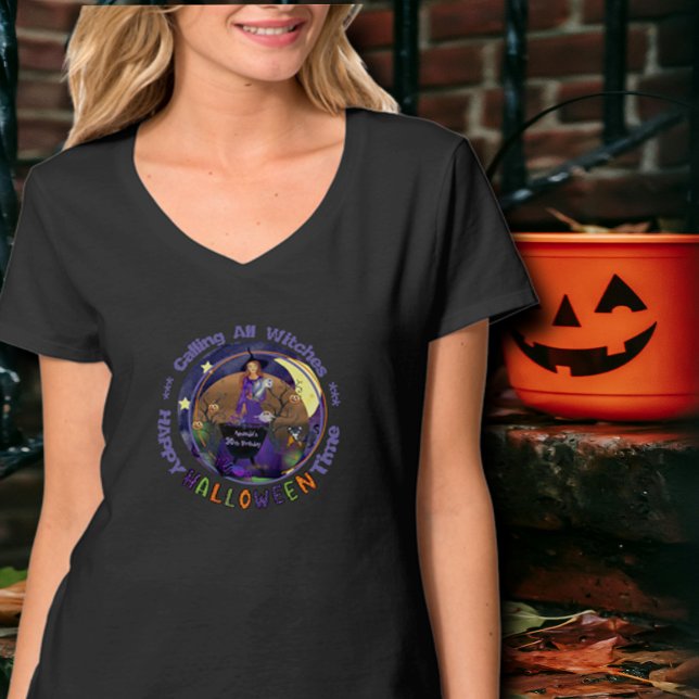 Joyeux T-shirt d'anniversaire de sorcière violette (Happy Halloween Purple Witch Birthday T-Shirt)