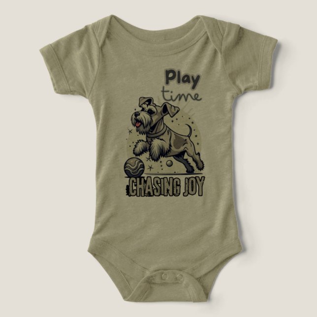 Joyful Pursuit : Grey Dog's Playtime Adventure (Design Recto)