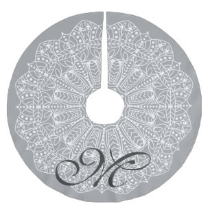 Jupon De Sapin En Polyester Brossé Bohémien Blanc Floral Mandala & Lettre Initiale