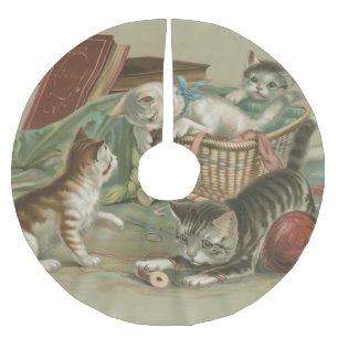 Jupon De Sapin En Polyester Brossé Chatons victoriens vintage jouant dans un panier à