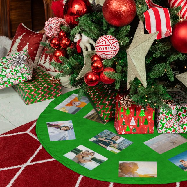 Jupon De Sapin En Polyester Brossé Collage de photos vert (Green Photo Collage Brushed Polyester Tree Skirt)