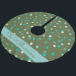 Jupon De Sapin En Polyester Brossé Cute Winter Pois Spots Vert Personnalisé<br><div class="desc">Pois d'hiver mignonés personnalisés dans les zones vertes et Turquoises de l'arbre de Noël</div>