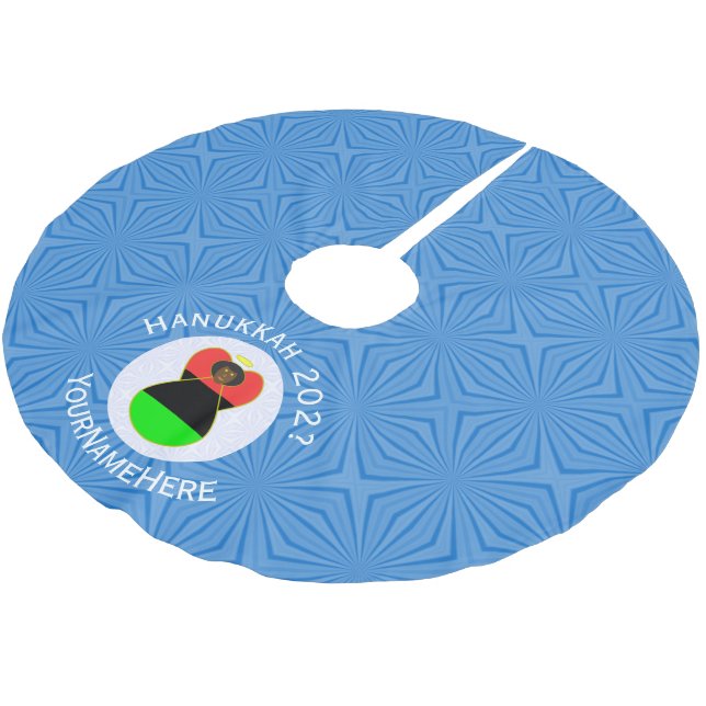 Jupon De Sapin En Polyester Brossé Drapeau Hanoukka de la diaspora africaine Personna (Angle)