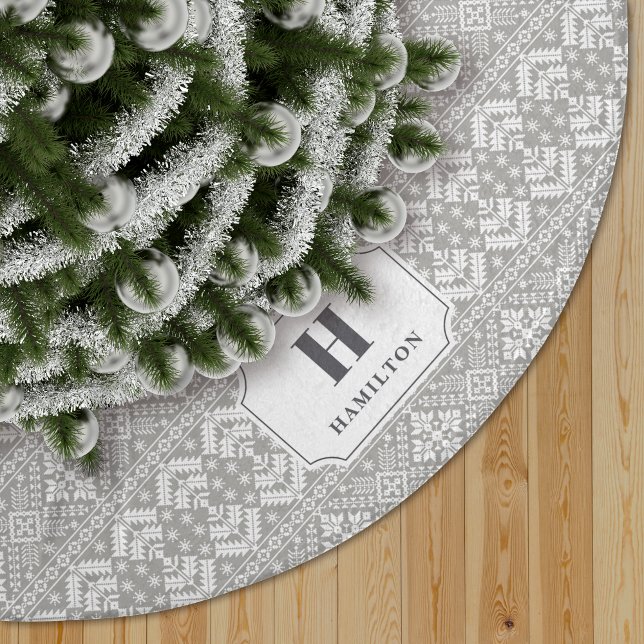 Jupon De Sapin En Polyester Brossé Monogramme Motif gris et blanc (Créateur téléchargé)
